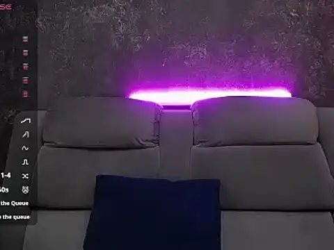 hannaa jhoonson online show from 12/22/24, 07:21