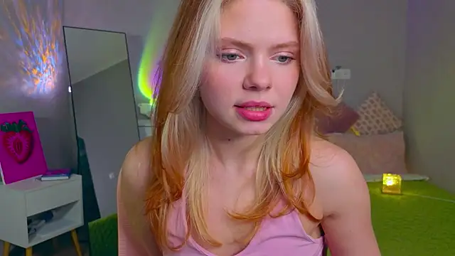 Red  Candy online show from 11/12/25, 12:09