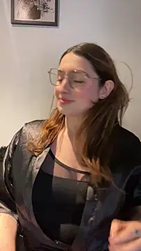 kamel-ayesha online show from 11/10/25, 04:56