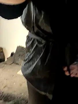 kamel-ayesha online show from 11/28/25, 10:21