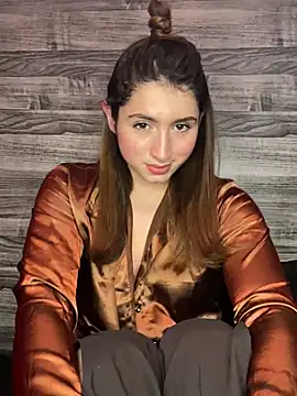 Snapshot of kamel-ayesha chatting on 01/23/25, 04:15 kamel-ayesha online show from 01/23/25, 04:15