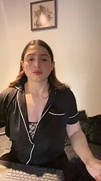 kamel-ayesha online show from 11/15/25, 02:21