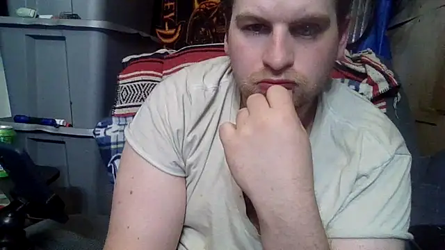 Snapshot of sexaddict_2424 chatting on 04/15/26, 04:00 sexaddict 2424 online show from 04/15/26, 04:00