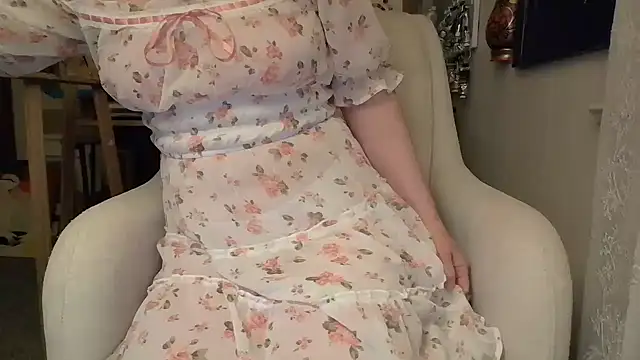 naughtyonbicycle online show from 04/06/26, 12:06