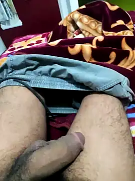 Snapshot of William390 chatting on 01/14/25, 04:29 William390 online show from 01/14/25, 04:29