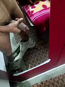 Snapshot of William390 chatting on 01/18/25, 11:43 William390 online show from 01/18/25, 11:43