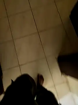 Snapshot of William390 chatting on 12/02/24, 08:47 William390 online show from 12/02/24, 08:47