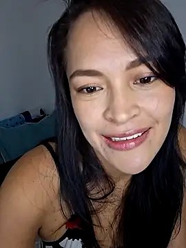 Snapshot of Sara_P10 chatting on 01/16/25, 03:12 Sara P10 online show from 01/16/25, 03:12