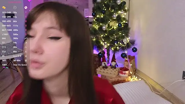 Snapshot of bonnyfloweer chatting on 12/27/24, 05:37 bonnyfloweer online show from 12/27/24, 05:37