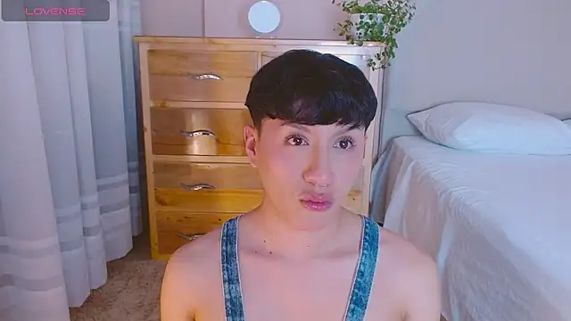 Snapshot of dilan_sp chatting on 09/19/25, 10:36 dilan sp online show from 09/19/25, 10:36