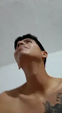 Velk hot online show from 12/11/24, 01:05