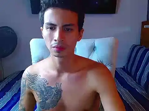 Snapshot of Velk_hot chatting on 04/18/26, 07:07 Velk hot online show from 04/18/26, 07:07
