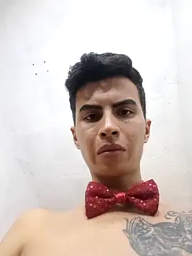 Velk hot online show from 03/15/25, 12:58