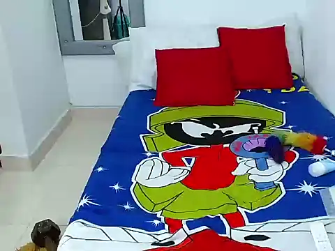 Velk hot online show from 11/21/25, 08:41