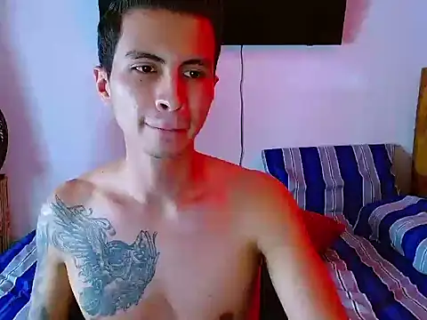 Snapshot of Velk_hot chatting on 05/25/26, 07:34 Velk hot online show from 05/25/26, 07:34