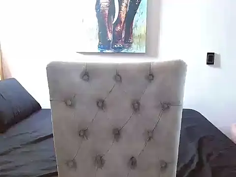 Velk hot online show from 03/25/26, 02:38