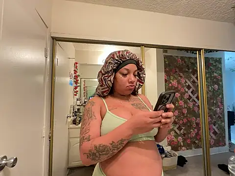 GoddessNih online show from 04/14/26, 10:26