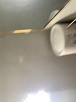 Aimeil online show from 12/14/25, 06:41