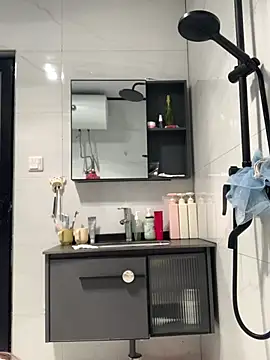 Aimeil online show from 03/13/25, 04:34