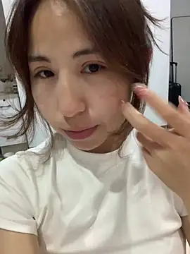 Aimeil online show from 03/11/25, 03:45