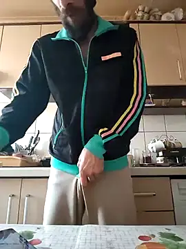 vulpe8400 online show from 03/02/25, 10:47