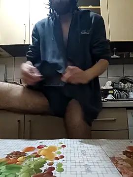 Snapshot of vulpe8400 chatting on 01/16/26, 10:58 vulpe8400 online show from 01/16/26, 10:58