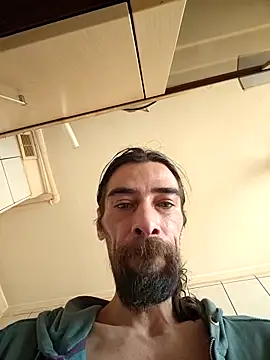 Snapshot of vulpe8400 chatting on 02/22/26, 10:50 vulpe8400 online show from 02/22/26, 10:50