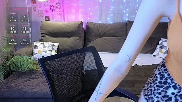 jenny bunny  online show from 11/20/25, 01:39