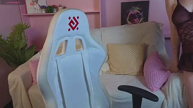 jenny bunny  online show from 06/17/26, 01:38