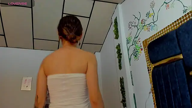 fulfill fantasies1 online show from 11/15/25, 03:21