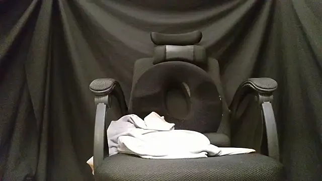 Bo-Qiang online show from 03/18/26, 03:13