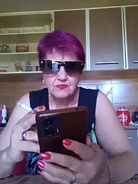 Snapshot of Ely_Elenita chatting on 06/06/26, 07:35 Ely Elenita online show from 06/06/26, 07:35