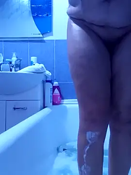 Ely Elenita online show from 12/16/25, 08:57