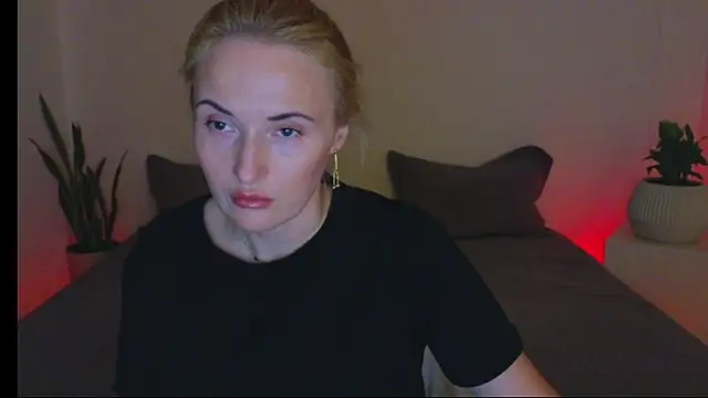 AlisssaRose online show from 03/20/25, 08:19