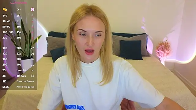 Snapshot of AlisssaRose chatting on 12/03/25, 09:14 AlisssaRose online show from 12/03/25, 09:14