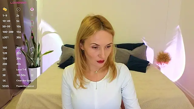 AlisssaRose online show from 01/17/26, 07:06