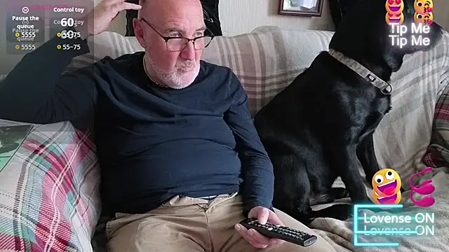 Adamdaddybear online show from 09/20/25, 01:49