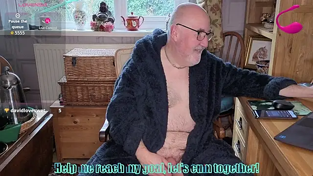 Adamdaddybear online show from 02/18/26, 09:17