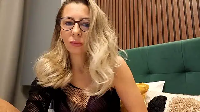 SukyGirl online show from 01/13/26, 11:03