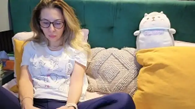 SukyGirl online show from 04/04/26, 07:59