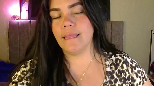 blue angel33 online show from 12/14/25, 08:58