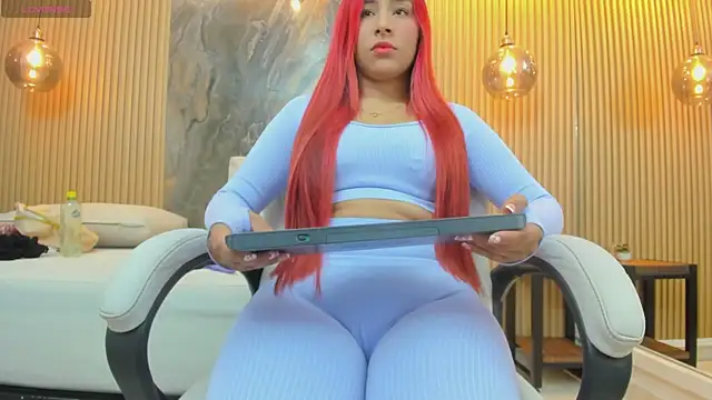 ella harper online show from 04/01/26, 01:19