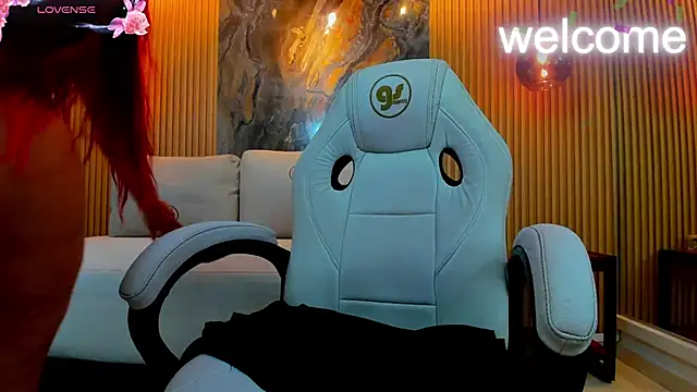 ella harper online show from 12/01/25, 03:07