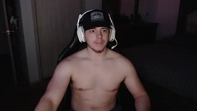 jtdaddy211997 online show from 11/21/25, 07:40