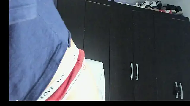 ReisheII Andersom online show from 02/25/25, 12:49