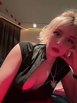 XMelissaX online show from 02/27/26, 08:52