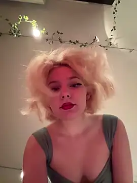 XMelissaX online show from 03/30/26, 09:38