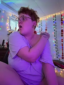 Snapshot of Sweetleeahxx chatting on 03/21/26, 10:52 Sweetleeahxx online show from 03/21/26, 10:52