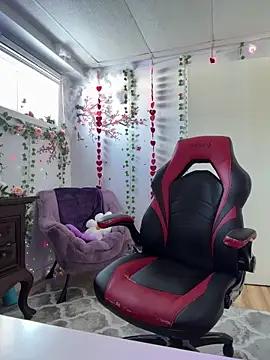 Snapshot of Sweetleeahxx chatting on 02/05/26, 06:48 Sweetleeahxx online show from 02/05/26, 06:48