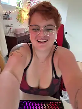 Sweetleeahxx online show from 09/26/25, 12:23